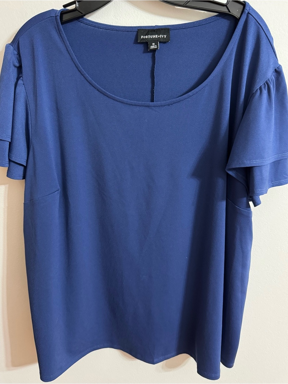 Fortune & Ivy Women's Blue Scoop Neck Top